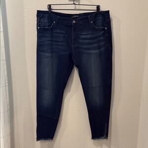 KanCan Raw Edge Zipper Skinny Jeans Size 3X